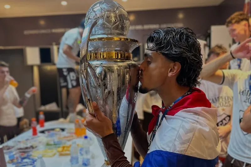 Ronaldo Martínez fue campeón con Platense