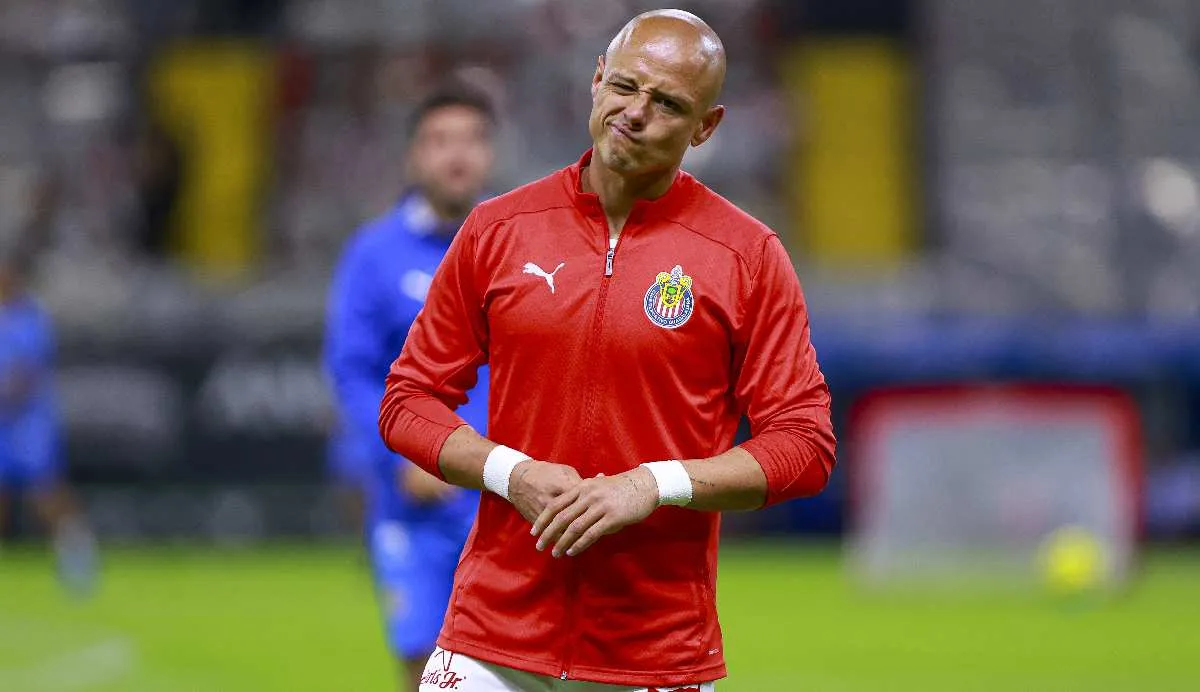 Chicharito hace más polémica en redes que goles en la cancha/Mexsport