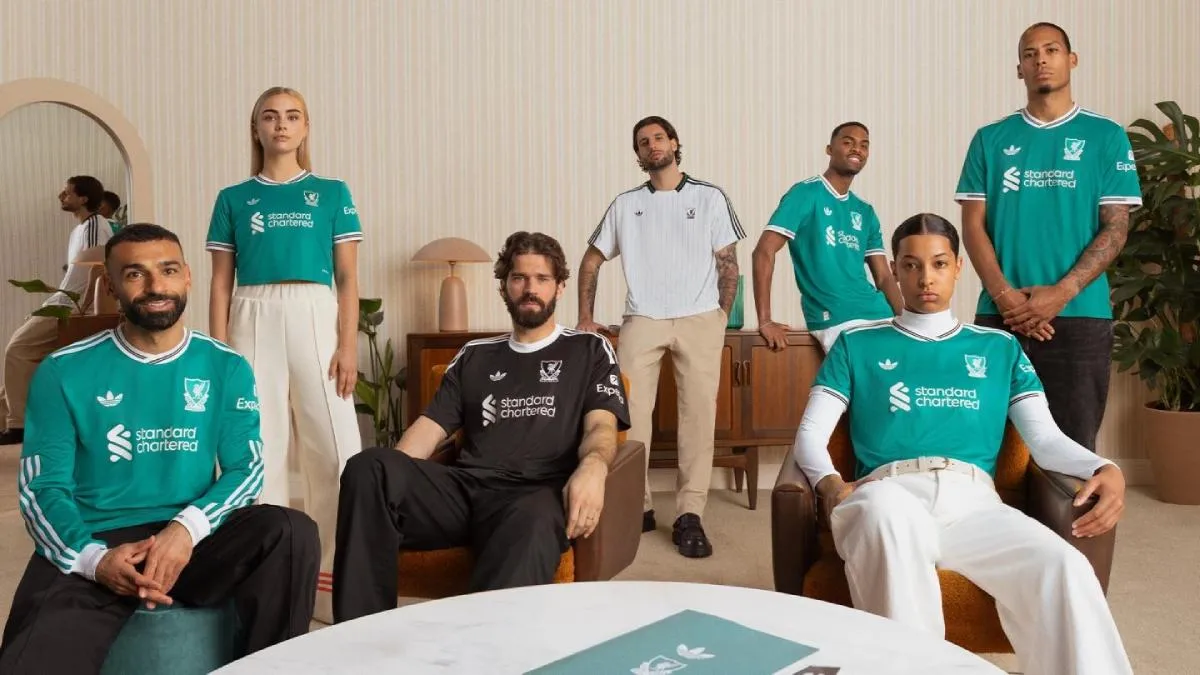 Liverpool presentó su nueva equipación
