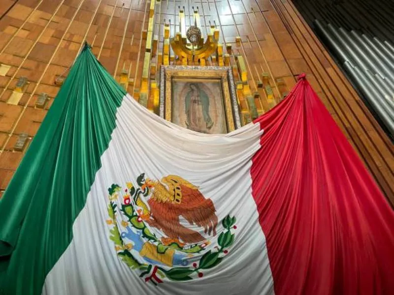 La Basílica de Guadalupe recibe a visitantes de distintos estados durante los días de mayor afluencia. / iStock