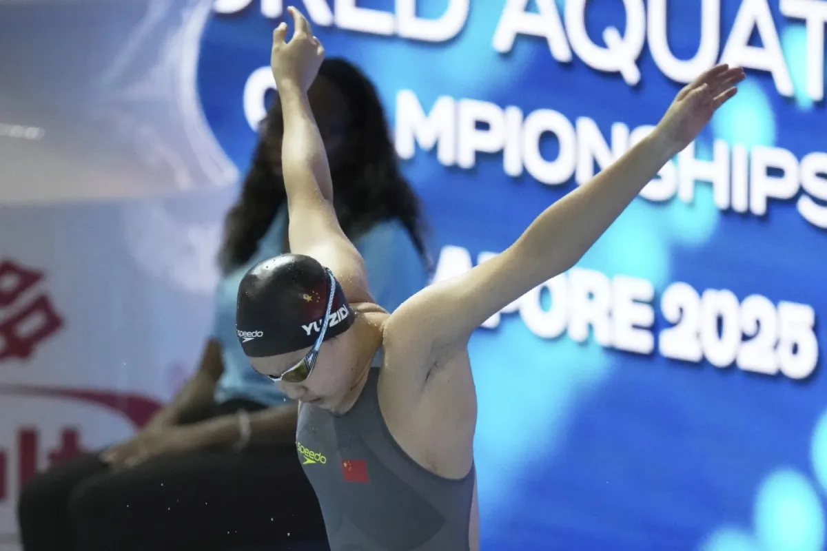 Zidi recibió medalla por su participación en la ronda previa