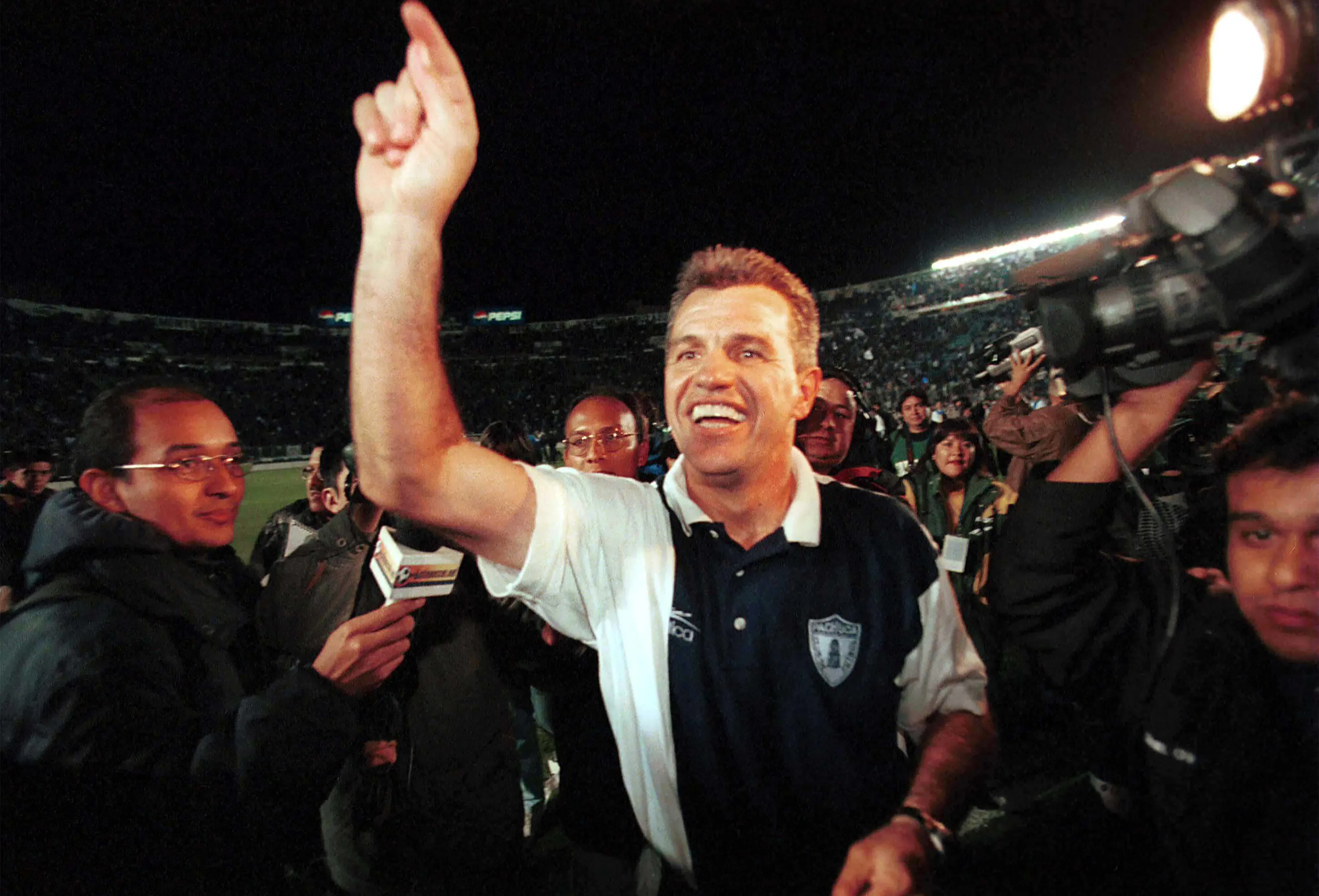 Aguirre dirigió a Pachuca en la Liga MX