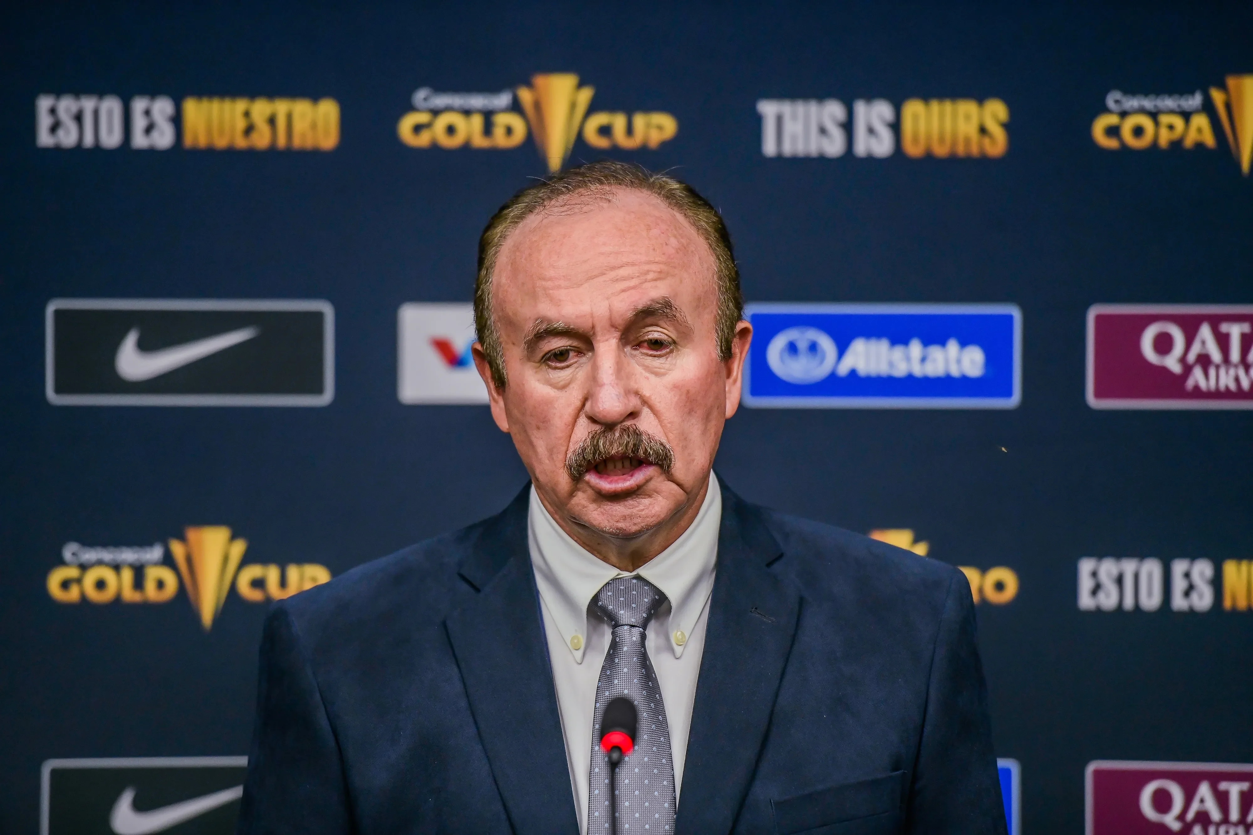 Loredo dirigió a Guatemala antes de la llegada de Tena