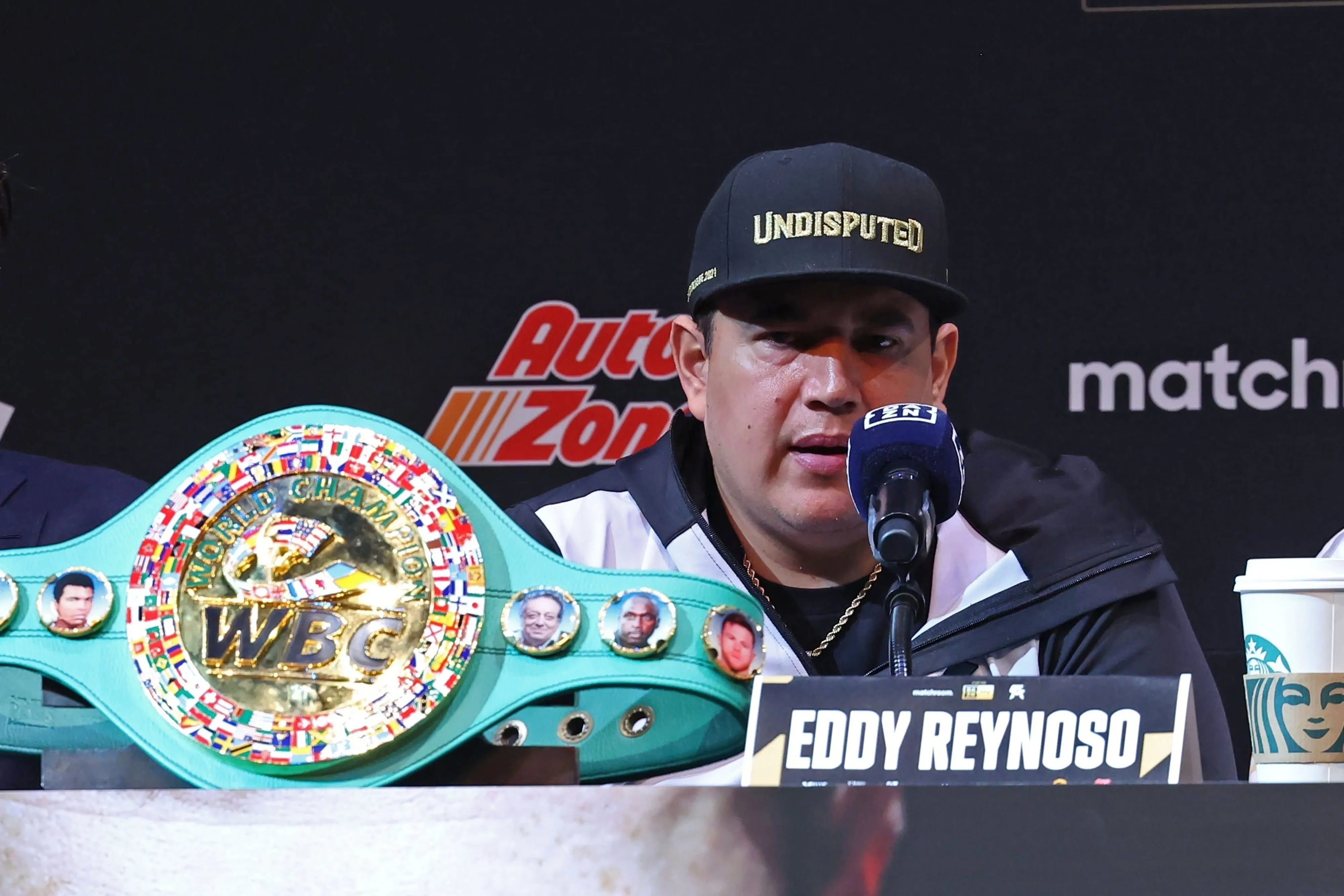 Reynoso compartió sus medidas para prevenir el dopaje de sus boxeadores