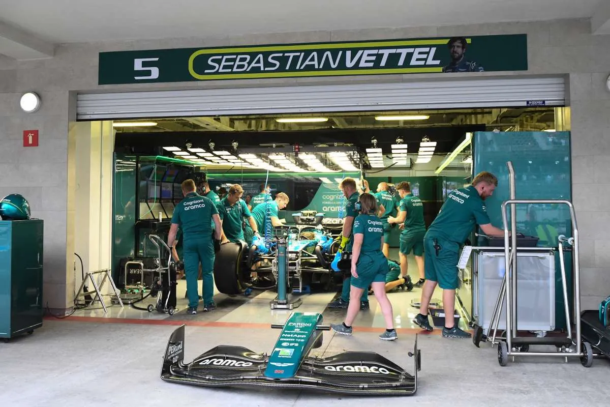 Reportan que Vettel sigue analizando opciones