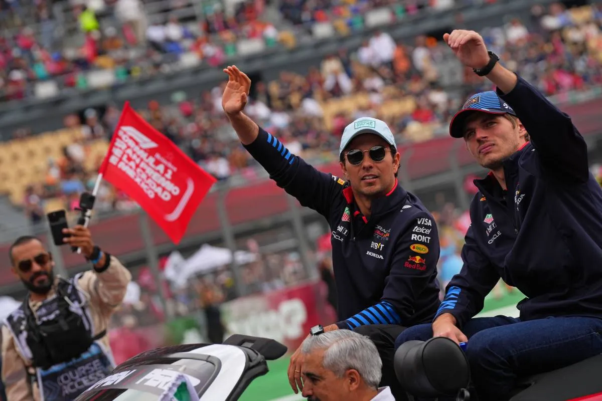 Checo Pérez y Max Verstappen en el Gran Premio de México 2024