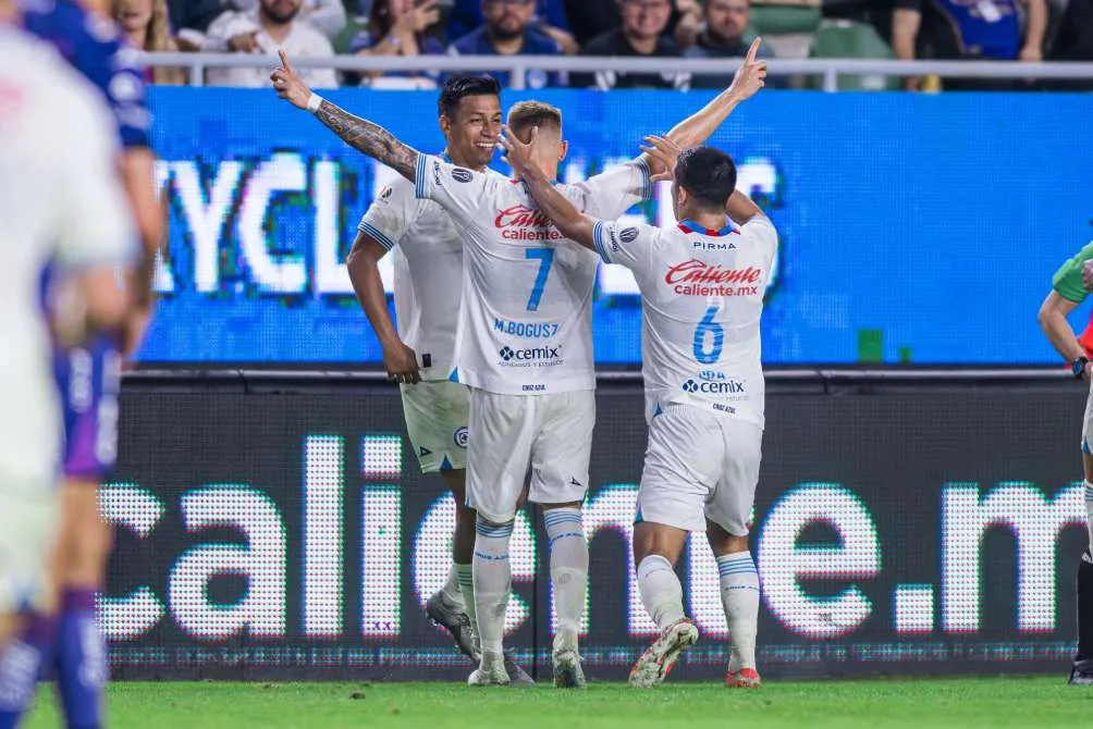 Bogusz hizo el de la ventaja para los cementeros