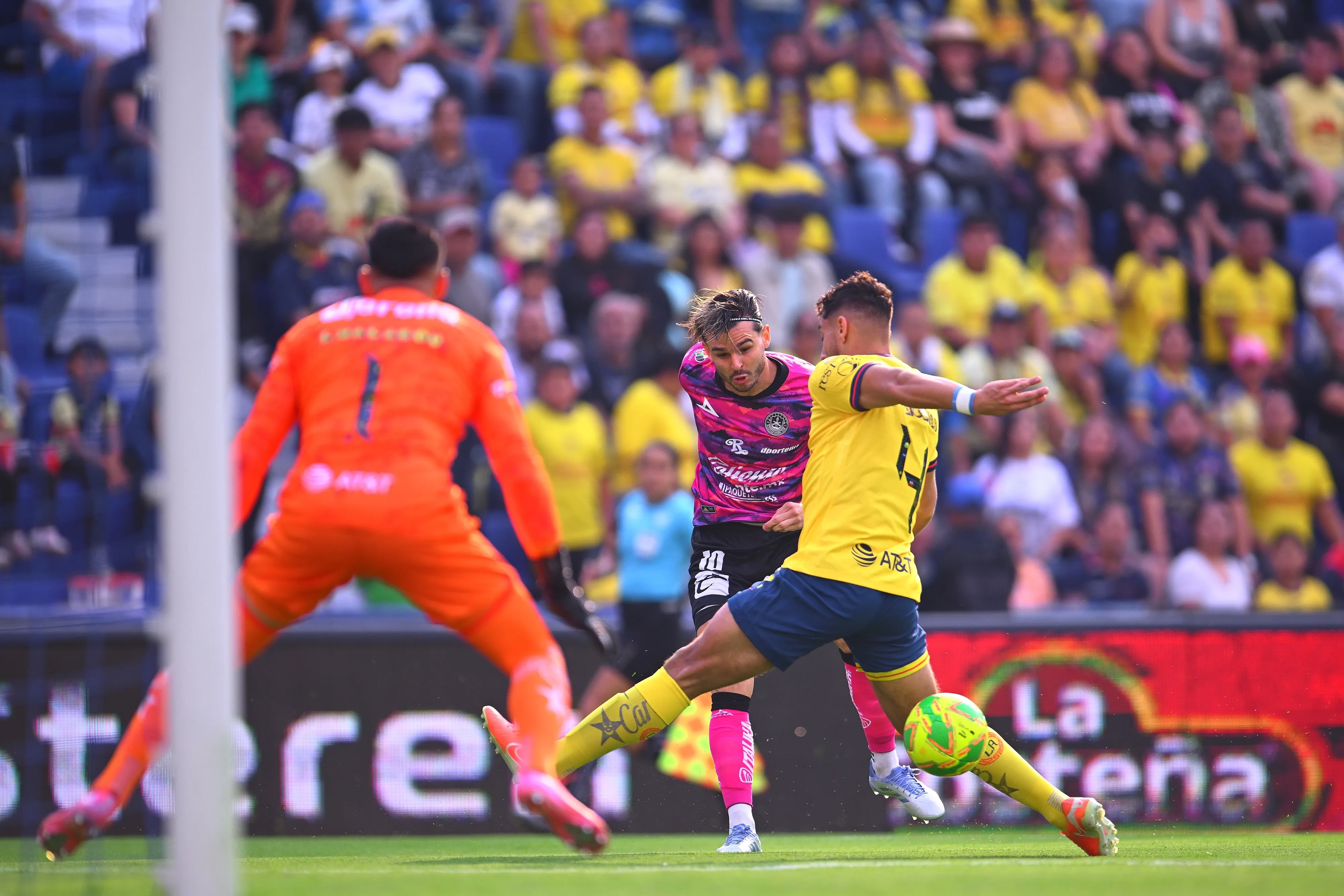 Malagón se lesionó ante Mazatlán