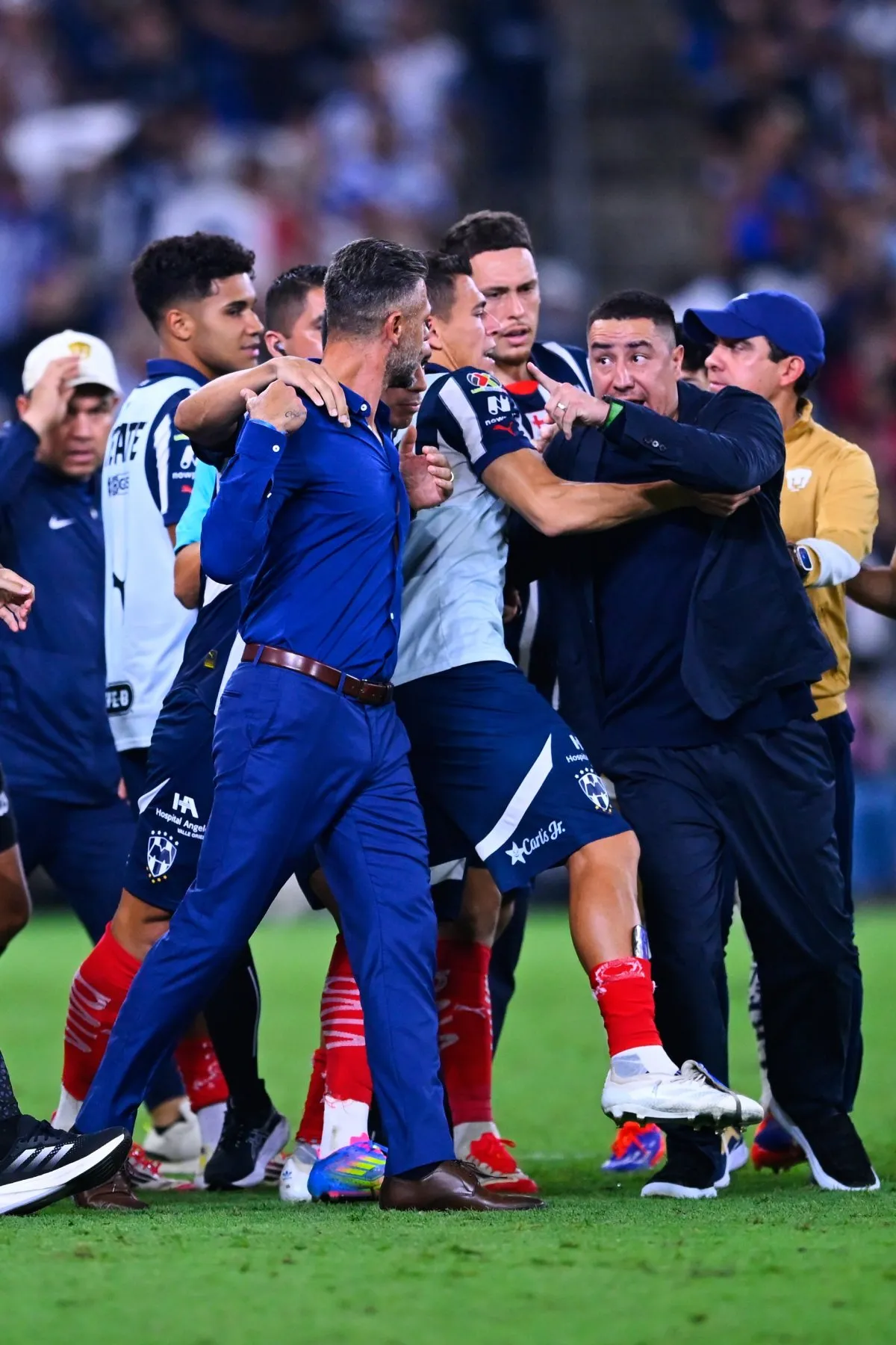 La trifulca | MEXSPORT