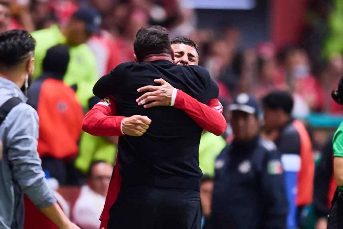 Festejo con Vega | MEXSPORT