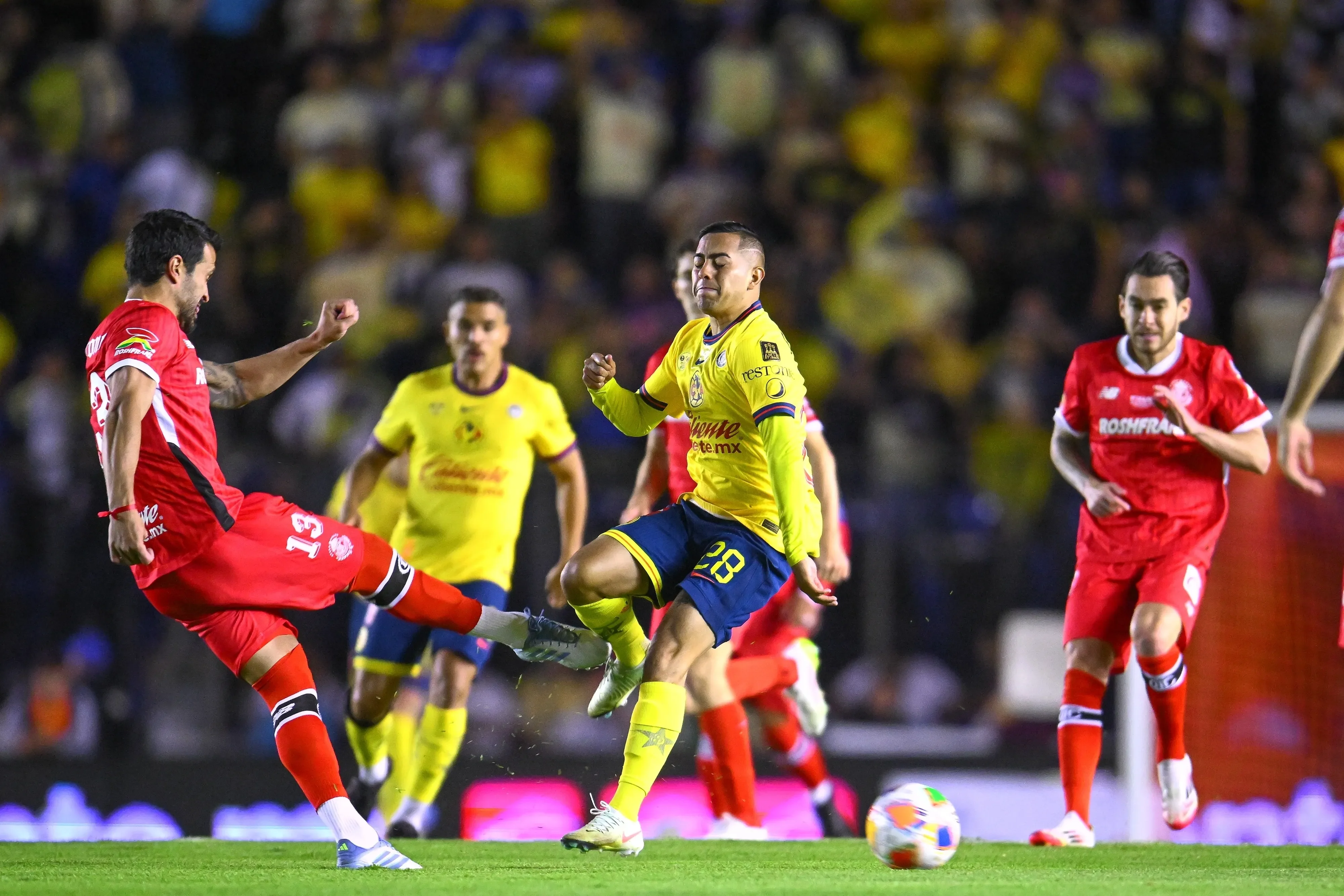 Toluca no contó con Paulinho en el partido en Ciudad de México