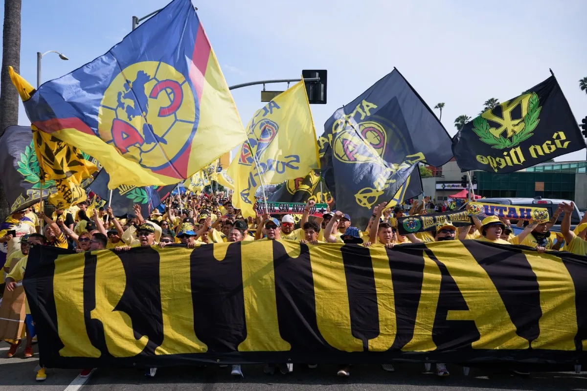 Afición de las Águilas | MEXSPORT