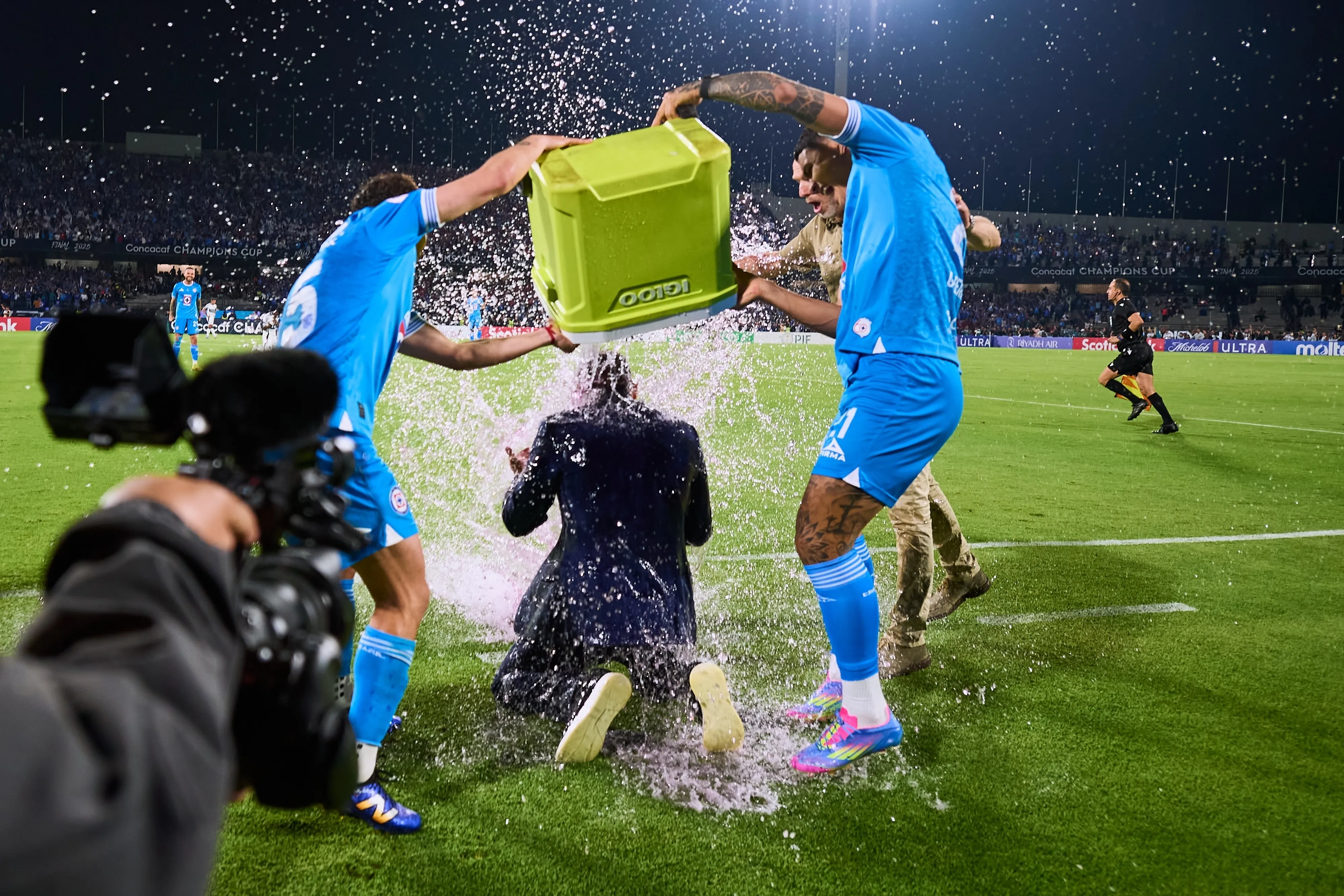 Vicente se marcha, pero deja el recuerdo de un semestre memorable