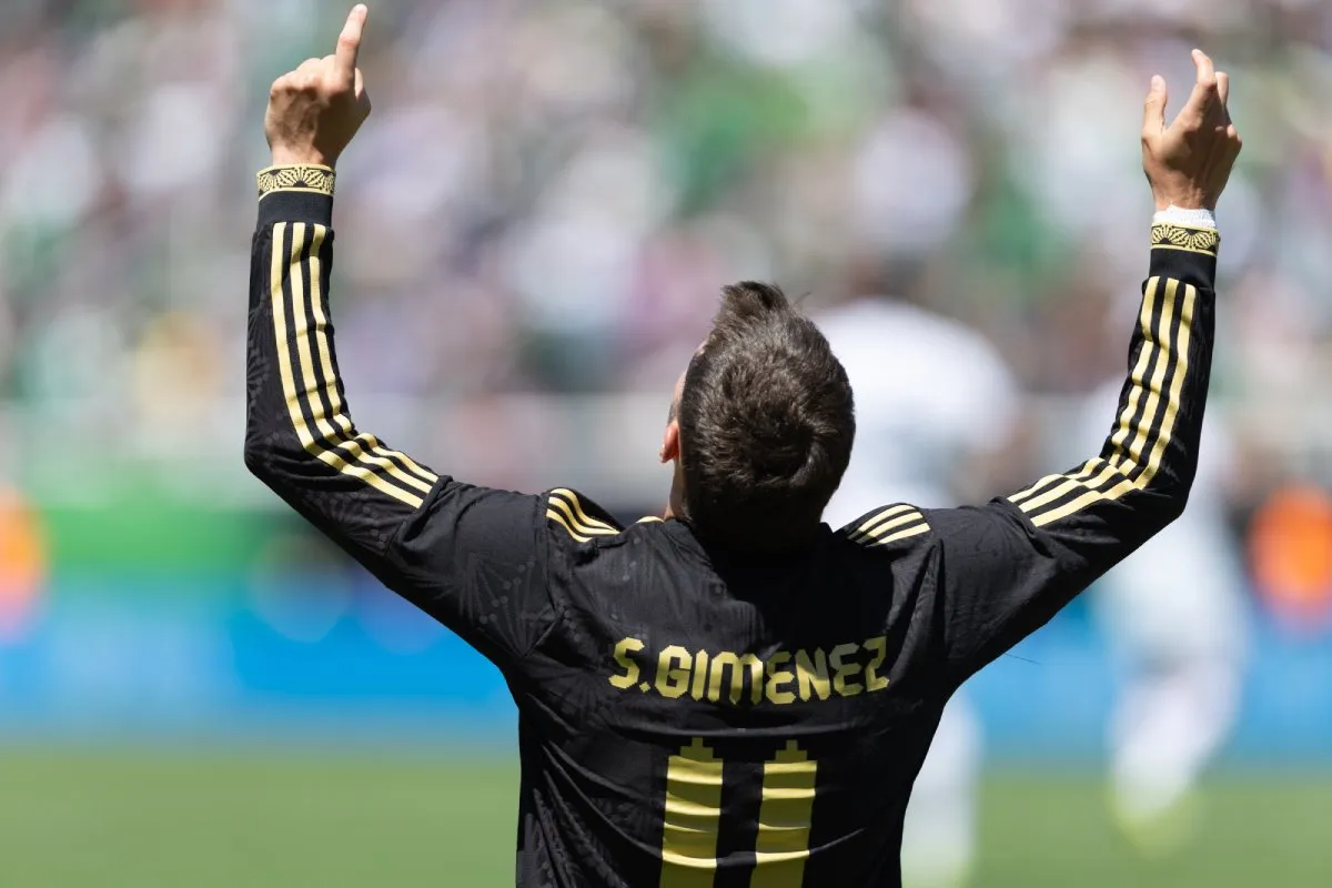 Santiago Giménez | MEXSPORT