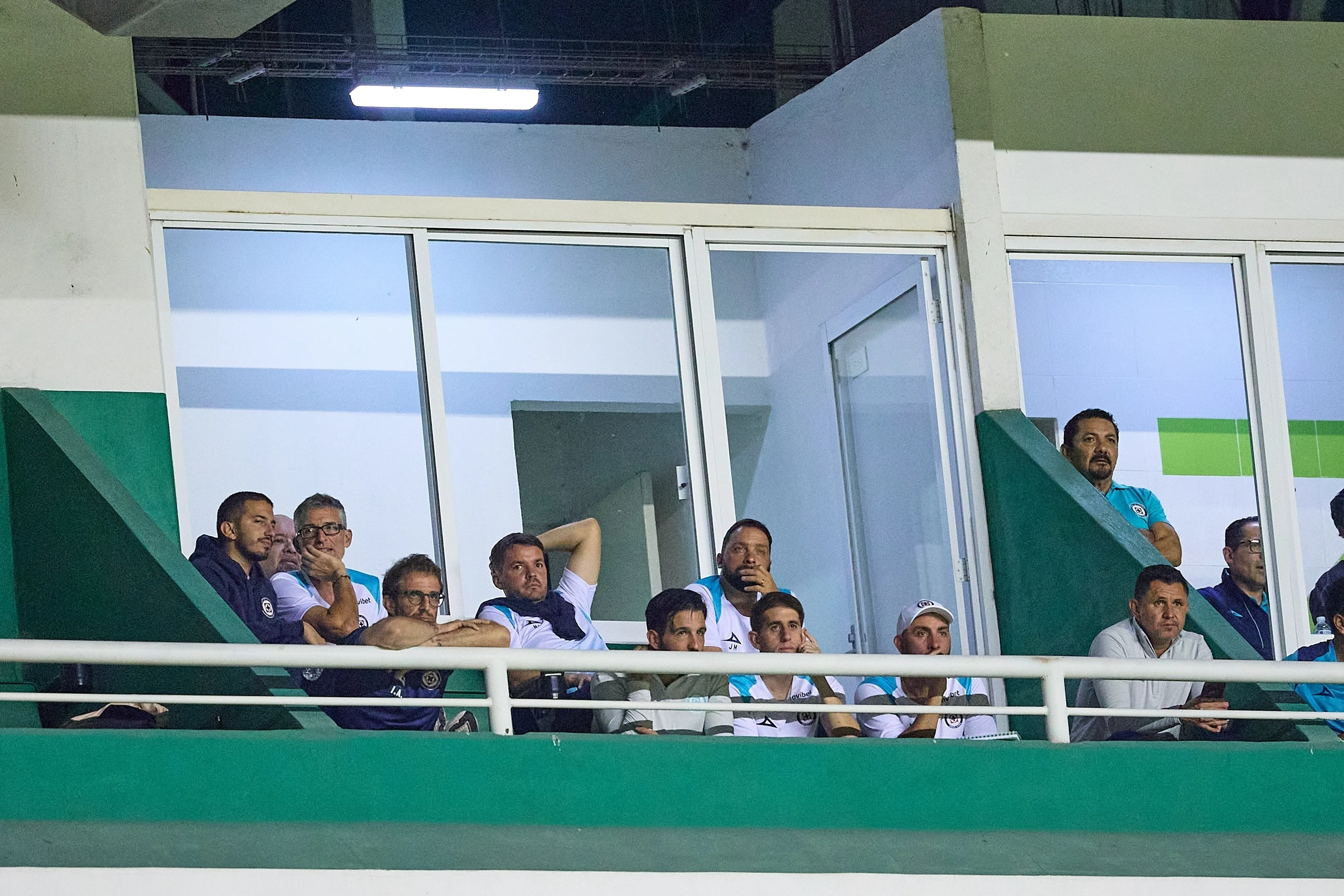 Larcamón ya fue presentado como técnico de Cruz Azul