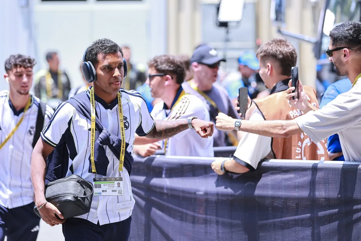 Con el equipo blanco | MEXSPORT