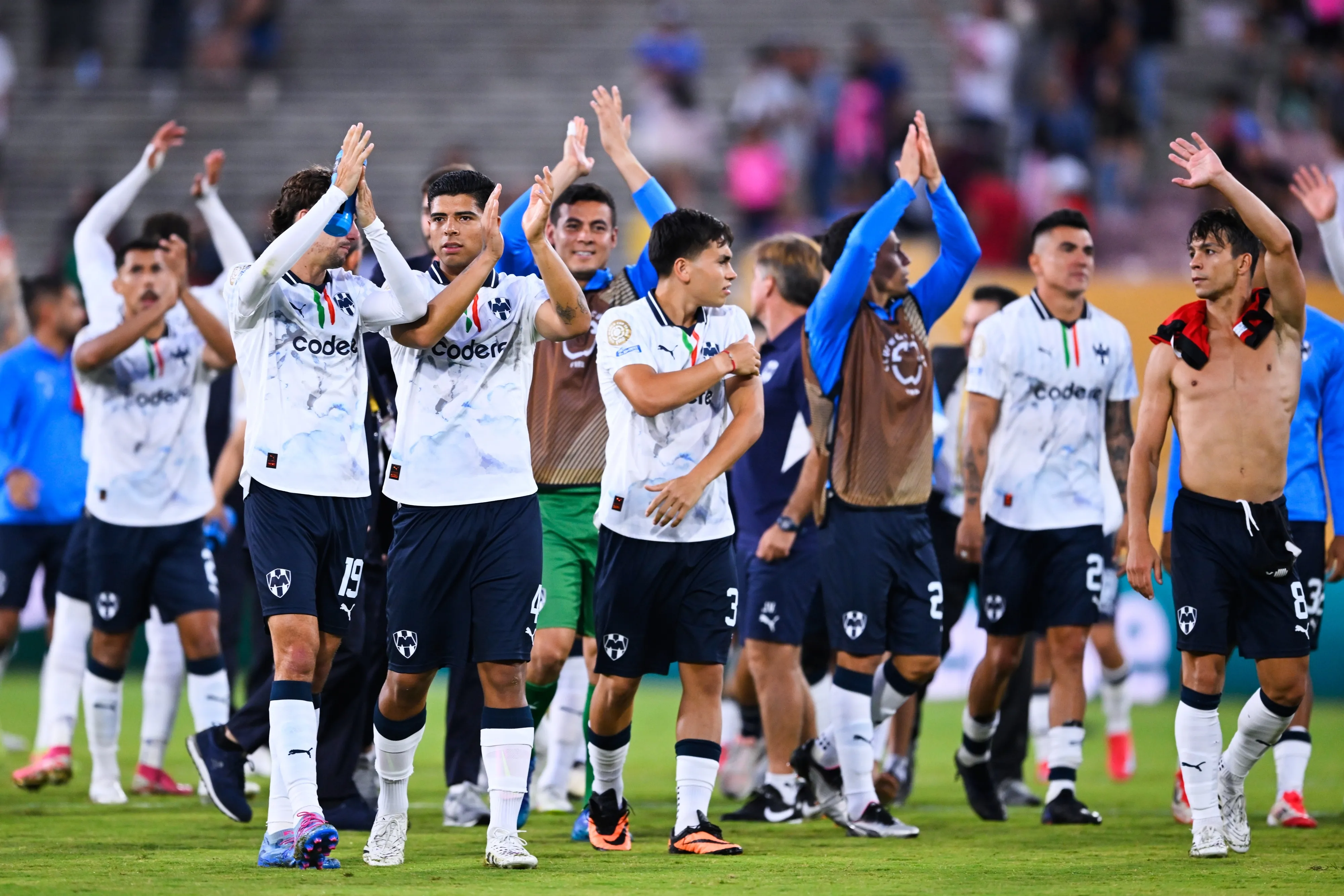 Rayados quiere dar una sorpresa