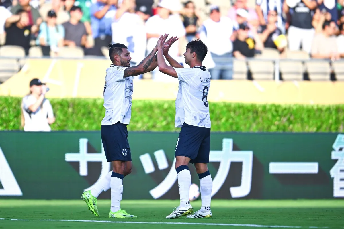 Con 'Tecatito' | MEXSPORT