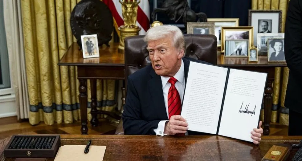 Donald Trump anuncia aranceles a las importaciones de México y Canadá / CNN