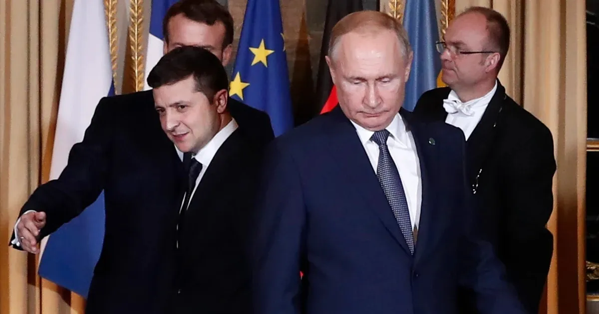 Vladimir y Volodymyr en una reunión, ambos presentes por primera vez / NBC