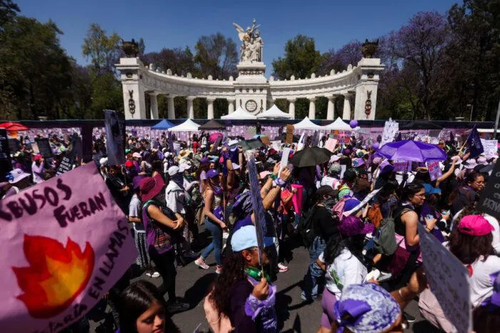 La marcha 8M se realizó el día de hoy en la CDMX / MSN