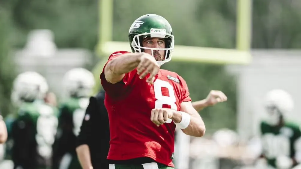 El retiro parece negarse para Aaron Rodgers