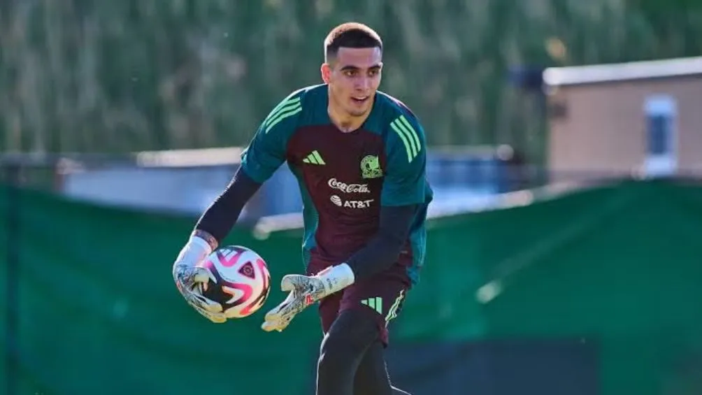 Alex Padilla es nuevo jugador de Pumas | MEXSPORT