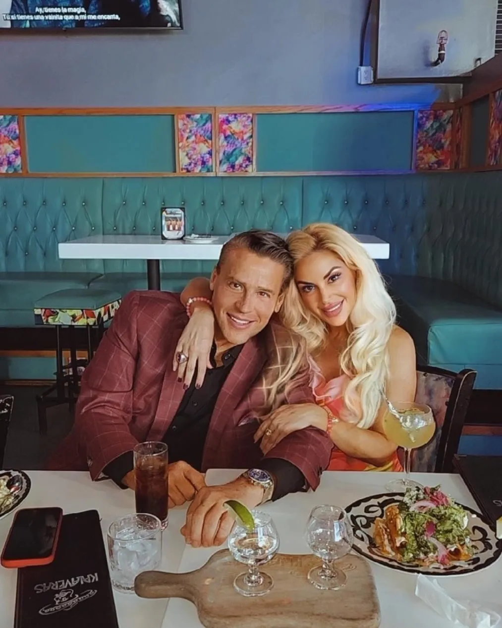 La pareja se ha dejado ver en redes sociales para confirmar su amor / Redes Sociales