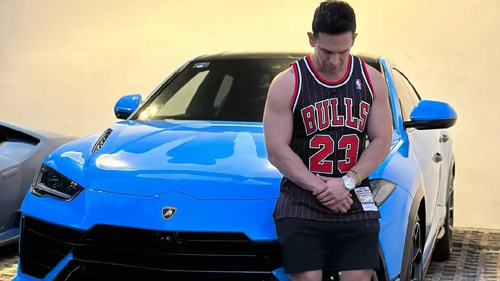 Además de la camioneta, los ladrones se llevaron dinero en efectivo, relojes y joyas/IG: @alfredovlza92