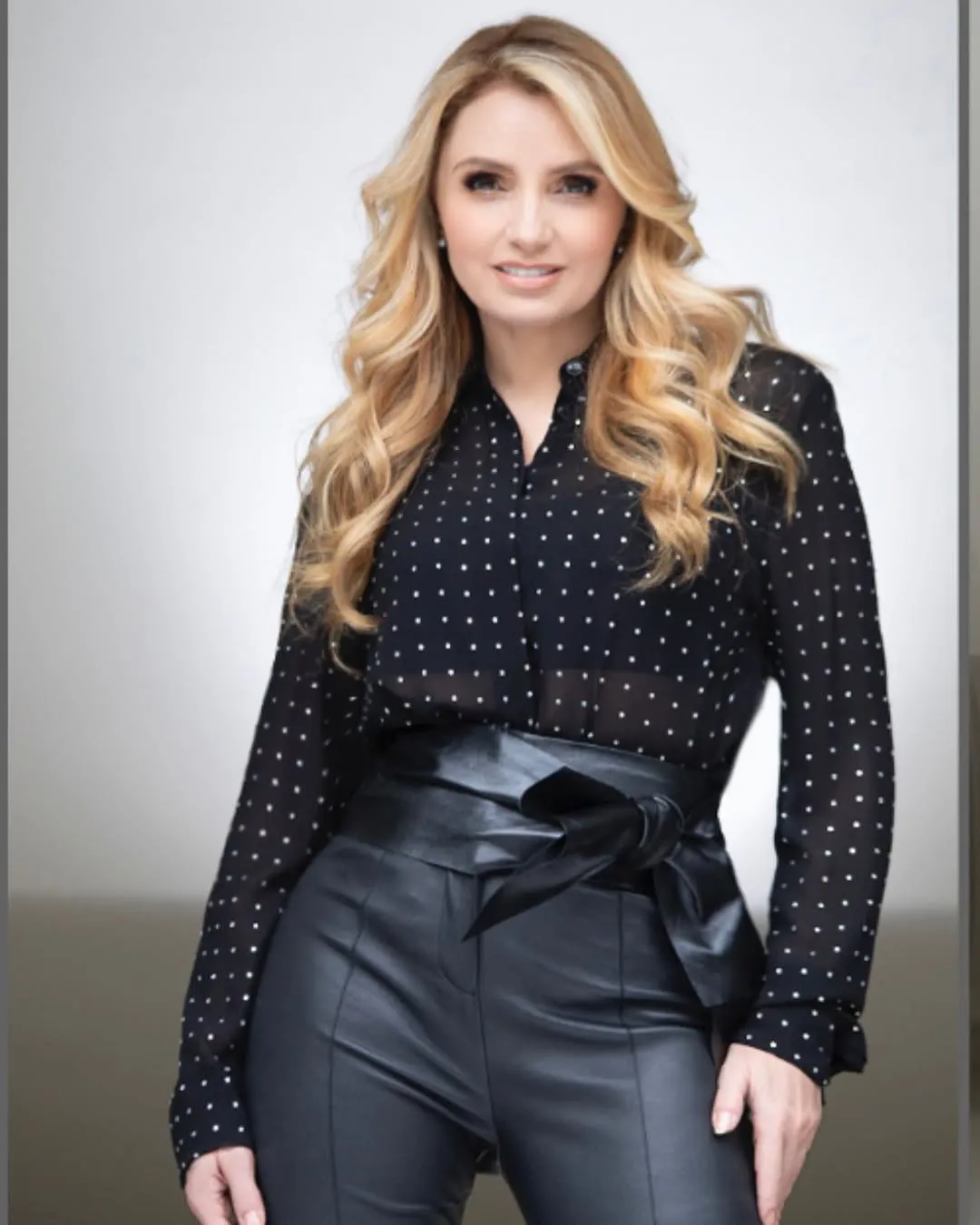 Angélica Rivera desmintió la publicación de la revista Caras / IG: @angelicariverahoficial