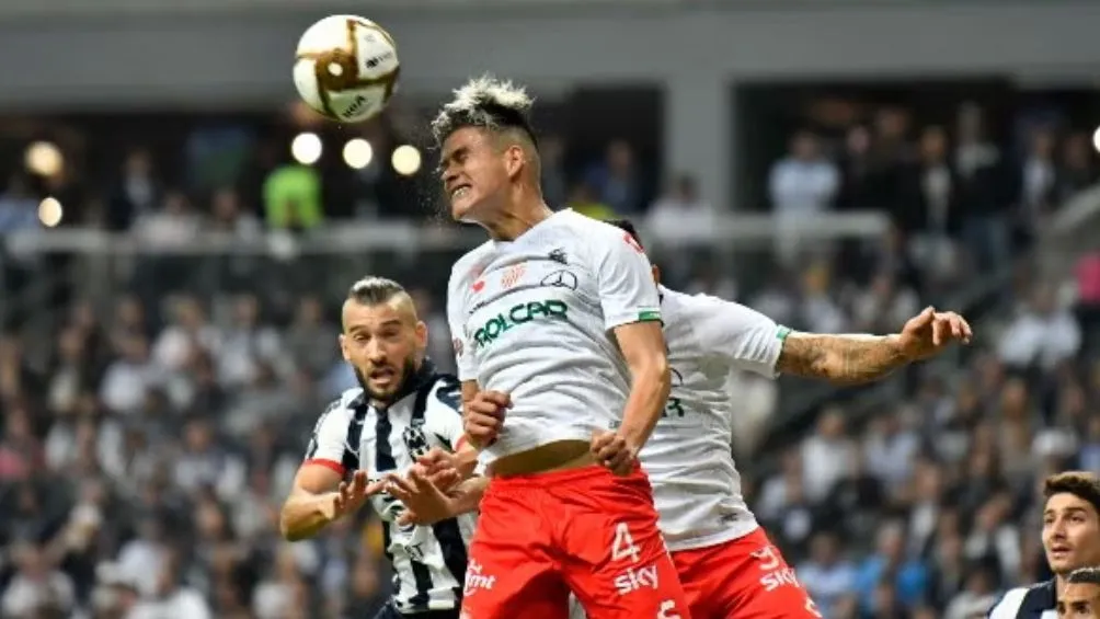 Alexis Peña renovó con Necaxa hasta 2028 | IMAGO7