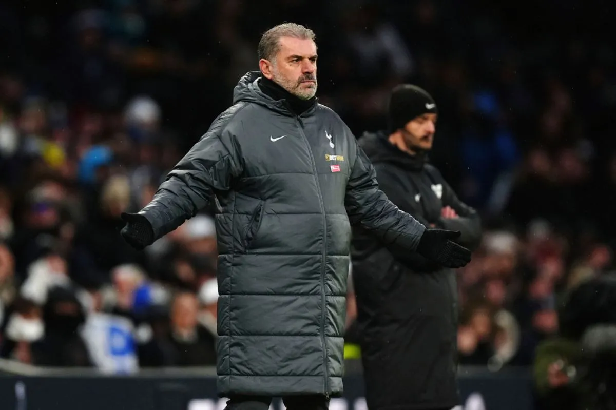 La continuidad de Ange Postecoglou está en duda