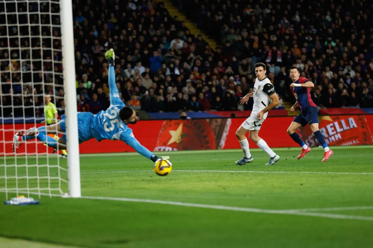 Lewandowski también participó en la fiesta de goles