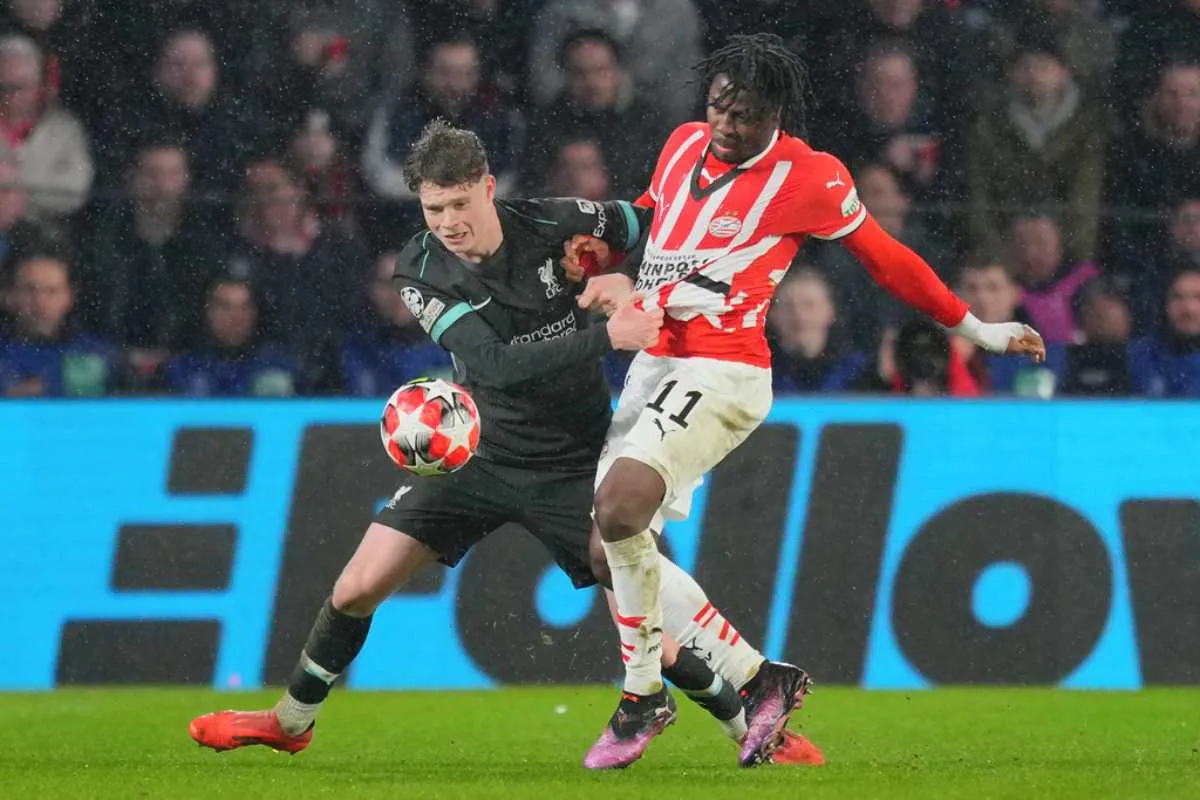 Pese a la derrota, Liverpool finalizó líder