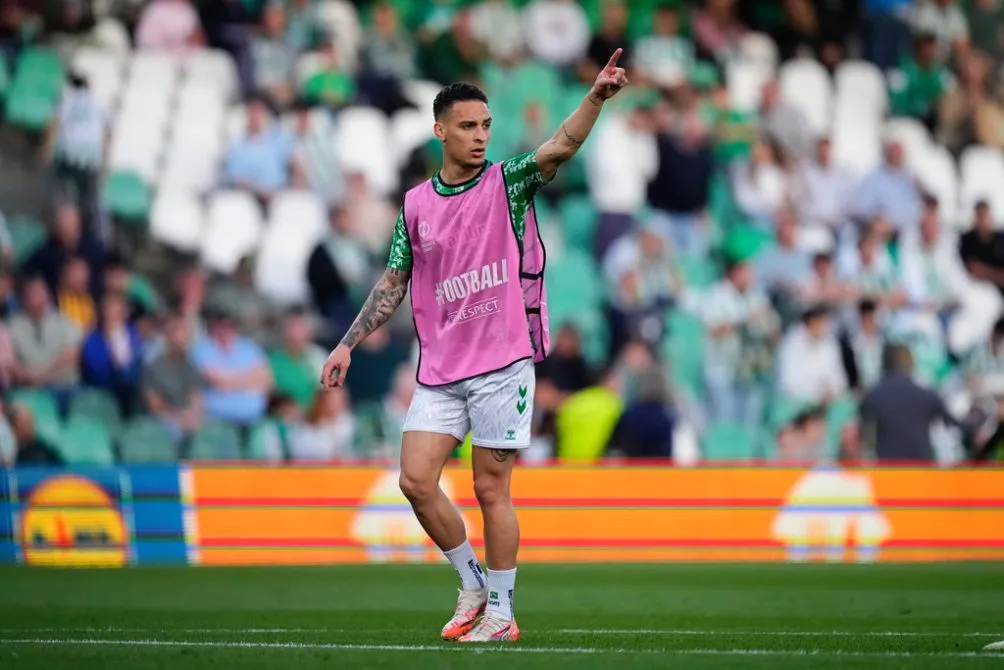 El Comité de Disciplina procedió a quitarle la suspensión al brasileño