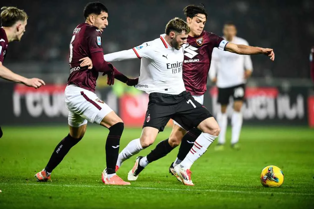 Santi Giménez volverá a acción este domingo