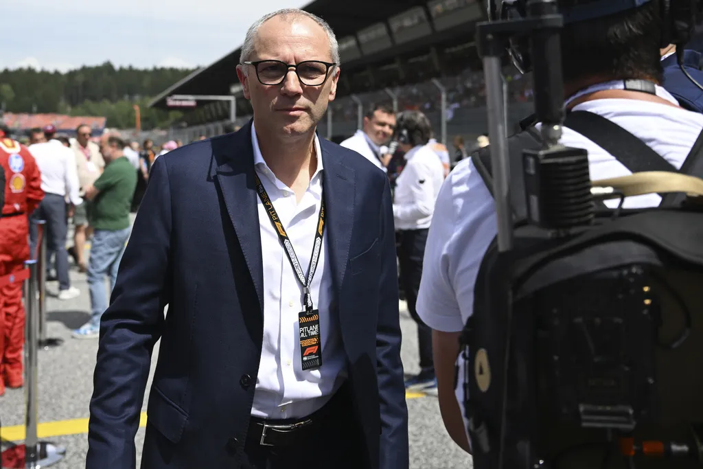 Domenicali renovó contrato con la Fórmula 1 hasta 2029