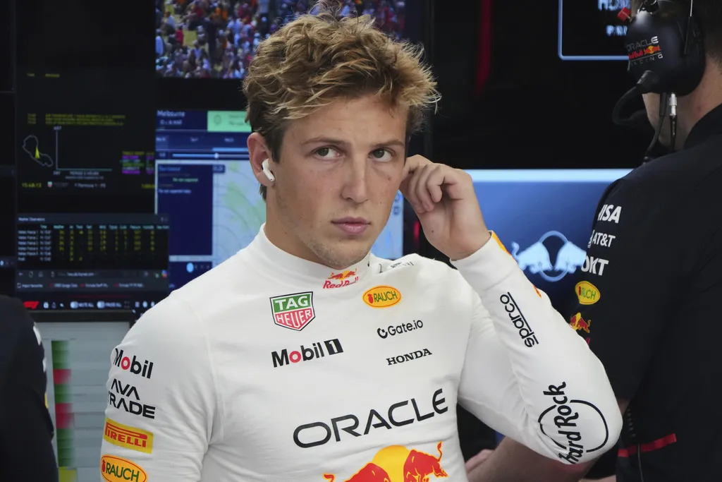 Lawson no pudo mantenerse al ritmo de Verstappen