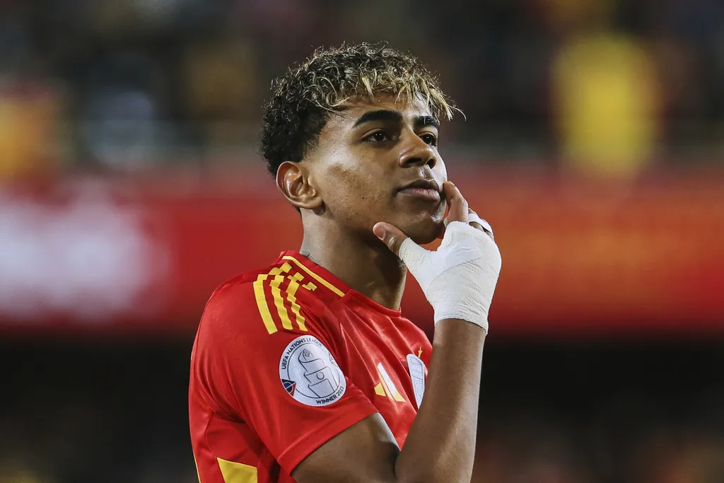 Yamal tuvo mucha actividad con la Selección de España