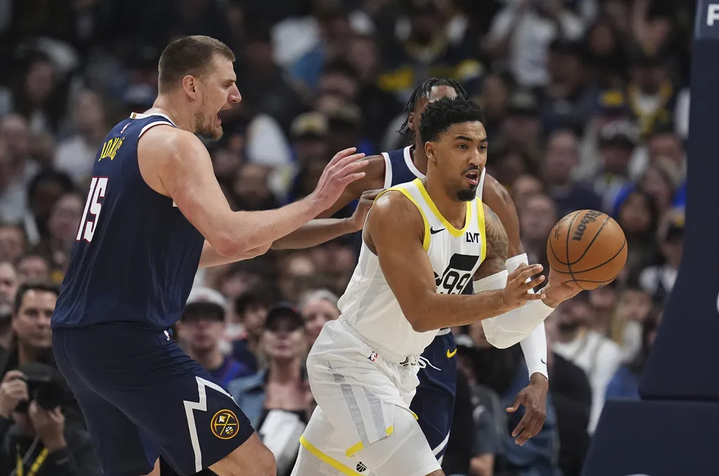 Jokic no se cansa de ser figura