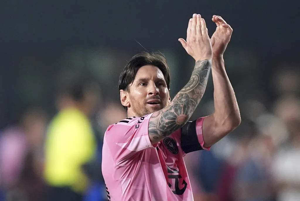 Messi lució en su regreso a las canchas