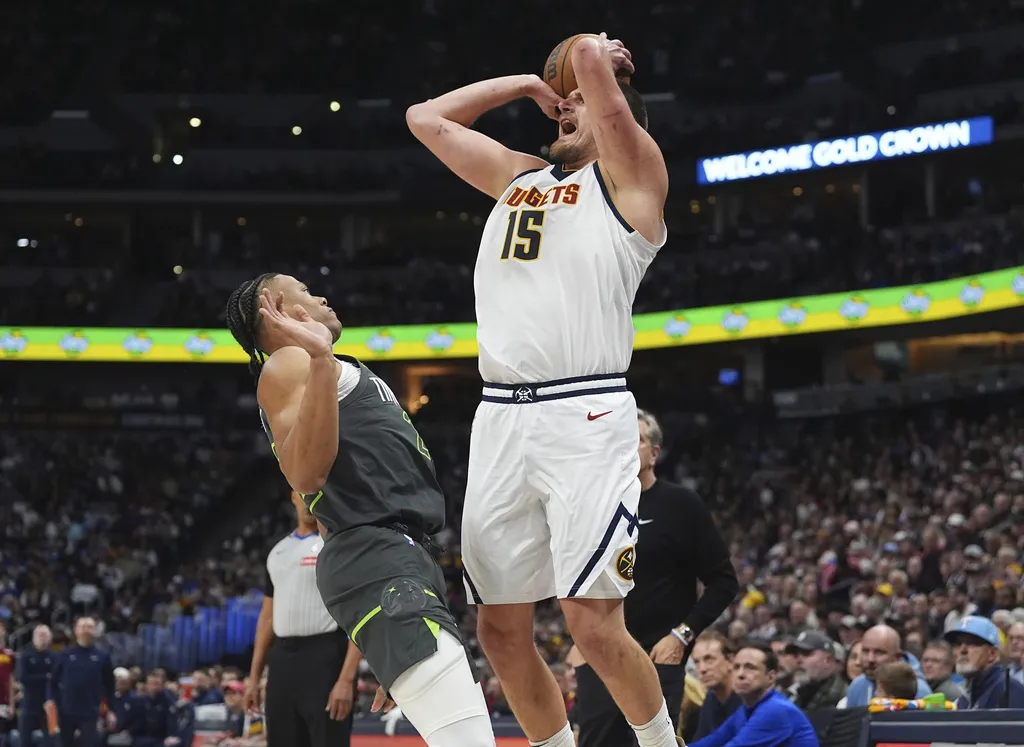 La cosecha de Jokic no salvó a los Nuggets