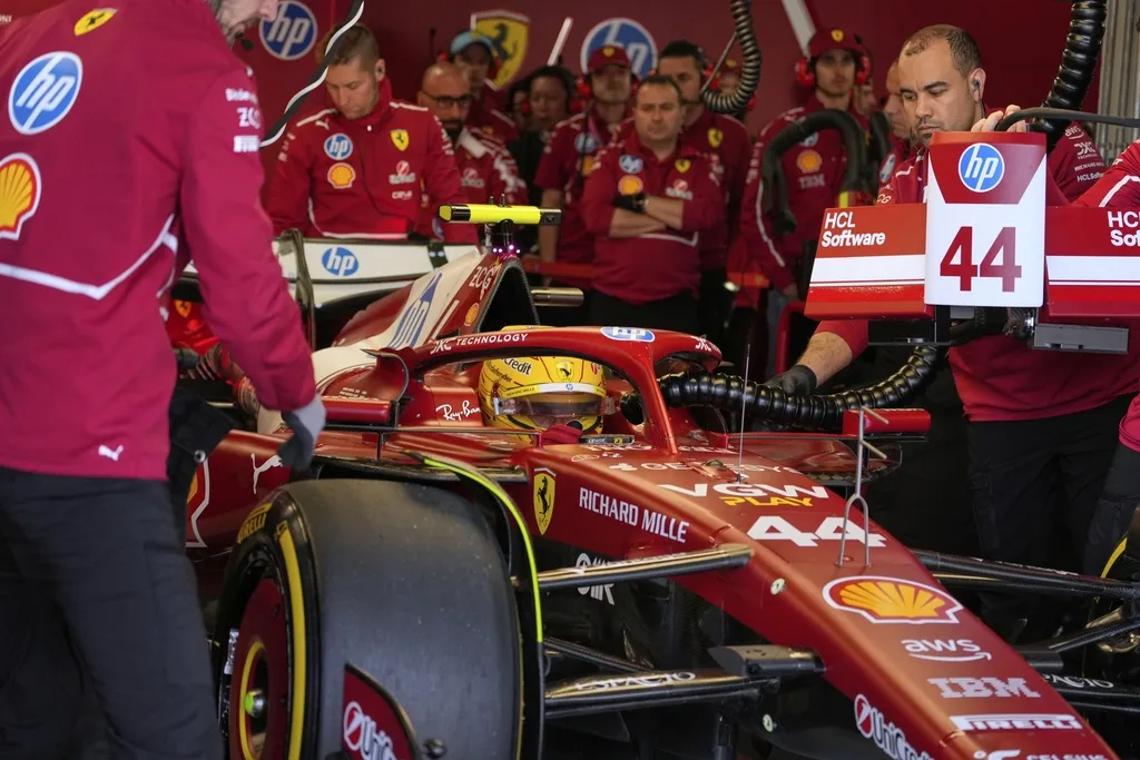 Hamilton negó que haya perdido la confianza