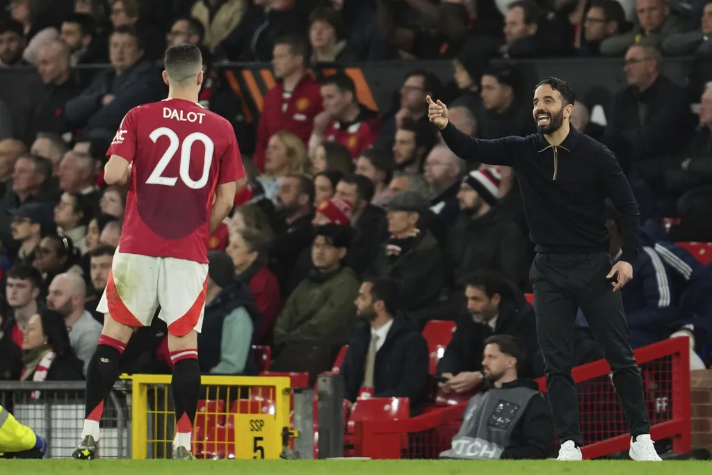 Amorim lamentó las fallas ante Wolves