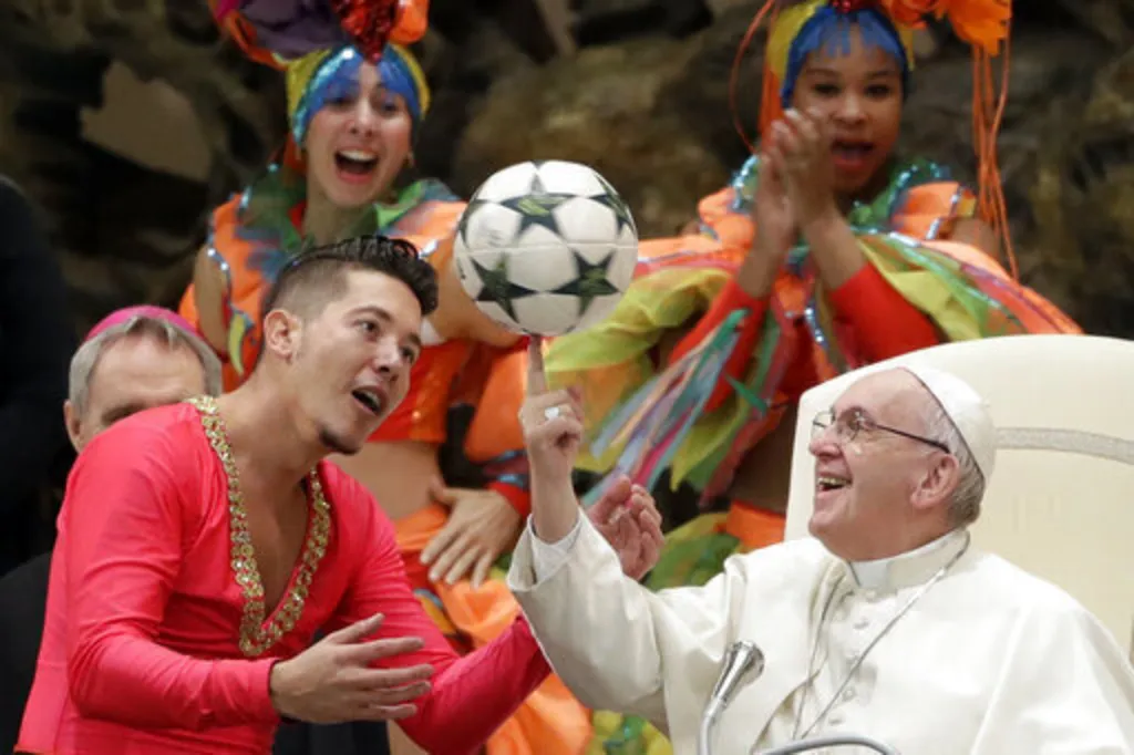 El futbol argentino se suspendió por el fallecimiento del Papa Francisco