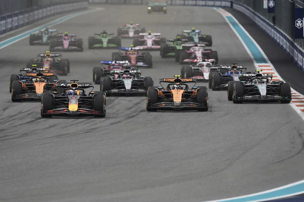 La FIA dio marcha atrás en sus sanciones a los pilotos