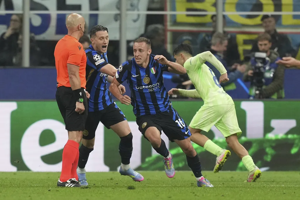 Frattesi le dio el triunfo a los de Inzaghi en la prórroga