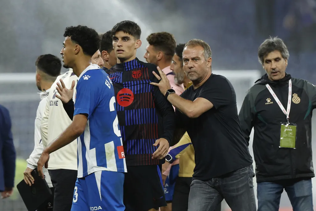 Flick mandó a sus jugadores a los vestidores