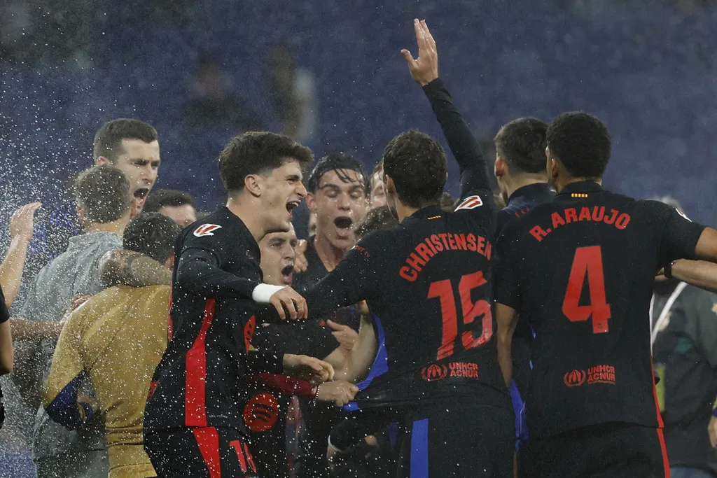 Barcelona ganó el título en casa de Espanyol