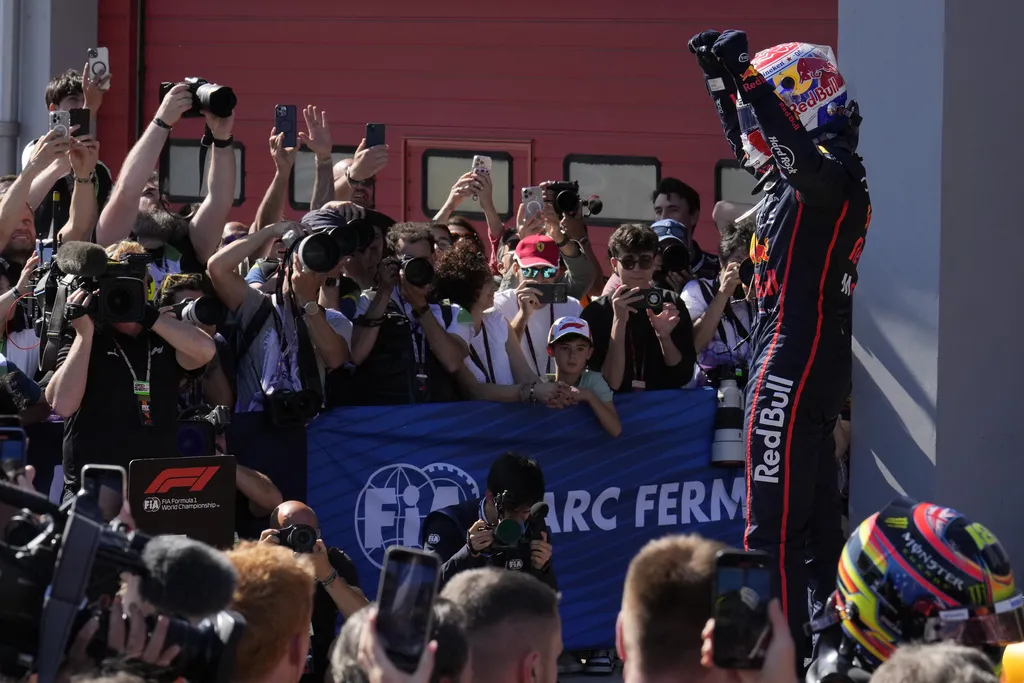 Verstappen tuvo una carrera prácticamente en Imola